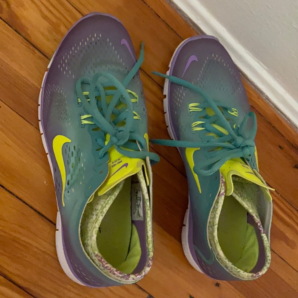 multicolor nike free run 5.0